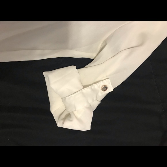 Bundle of 3 tops - Picture 7 of 7